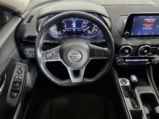 Used 2020 Nissan Sentra SV FWD image 14