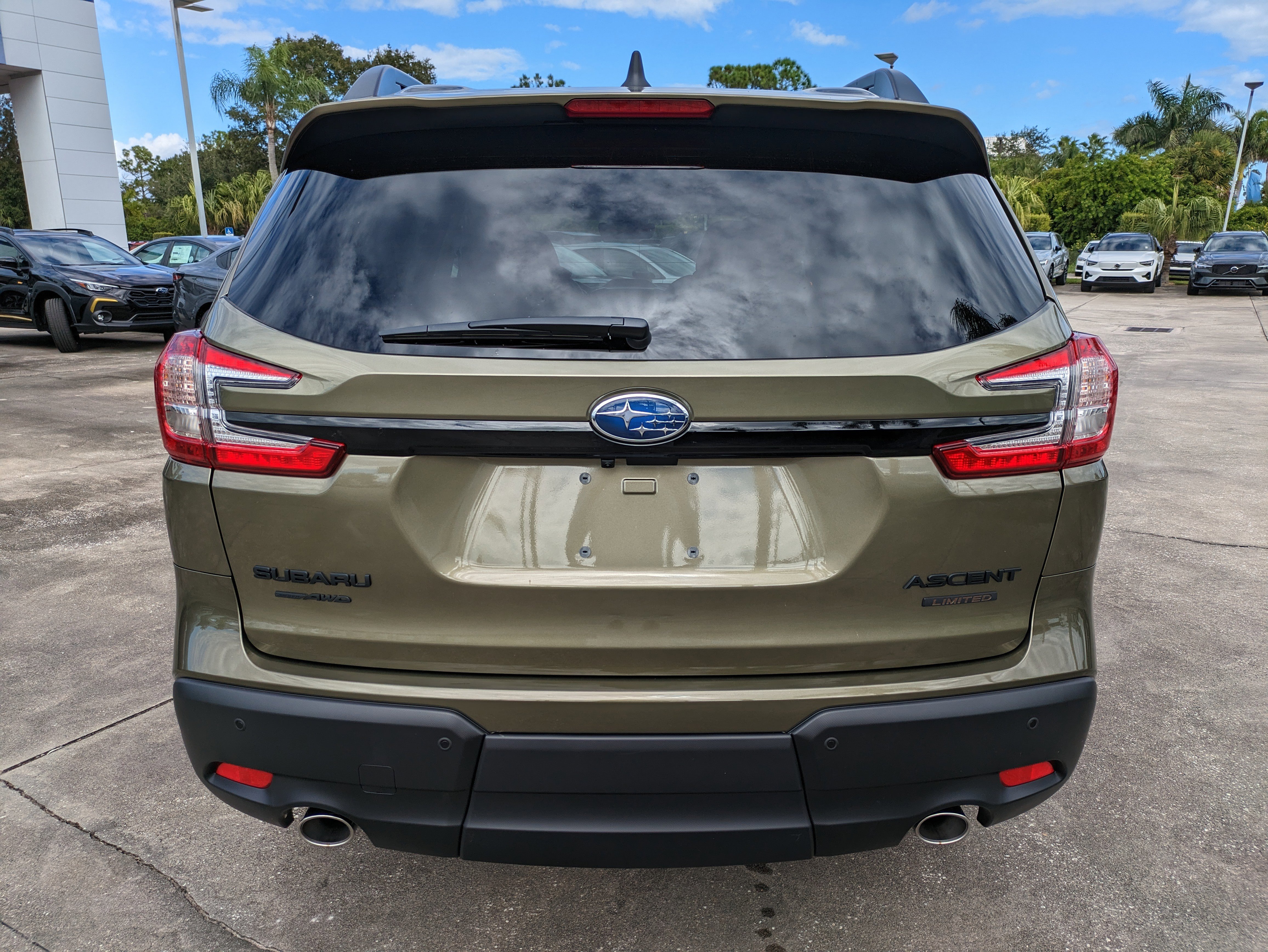 New 2025 Subaru Ascent Bronze Edition w/ Popular Package #2 AWD/4WD image 5