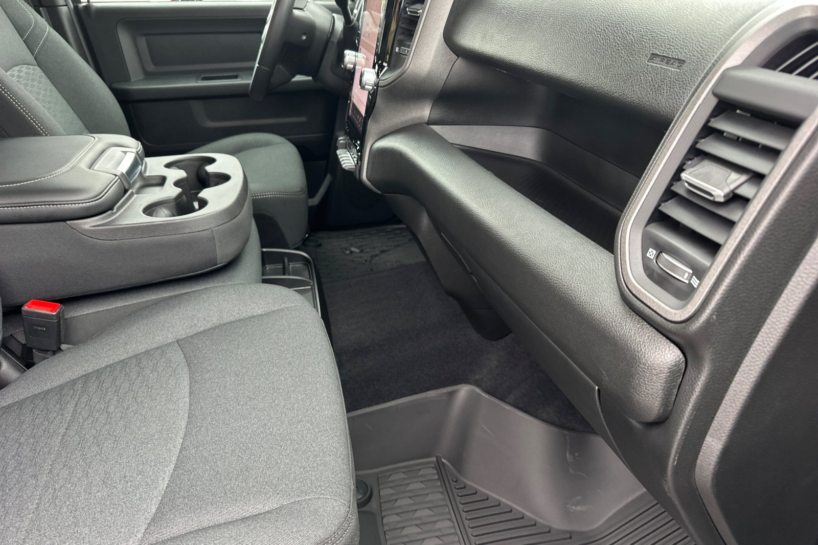 New 2026 RAM 2500 Tradesman AWD/4WD image 15