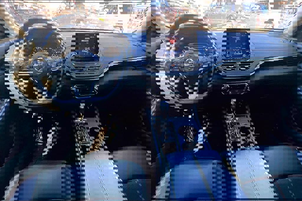 Used 2021 Nissan Altima 2.5 SR image 15