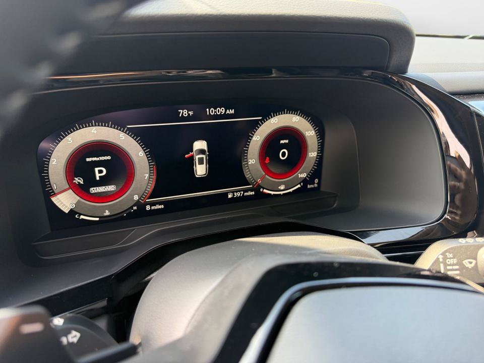 New 2026 Nissan Pathfinder SL FWD image 11