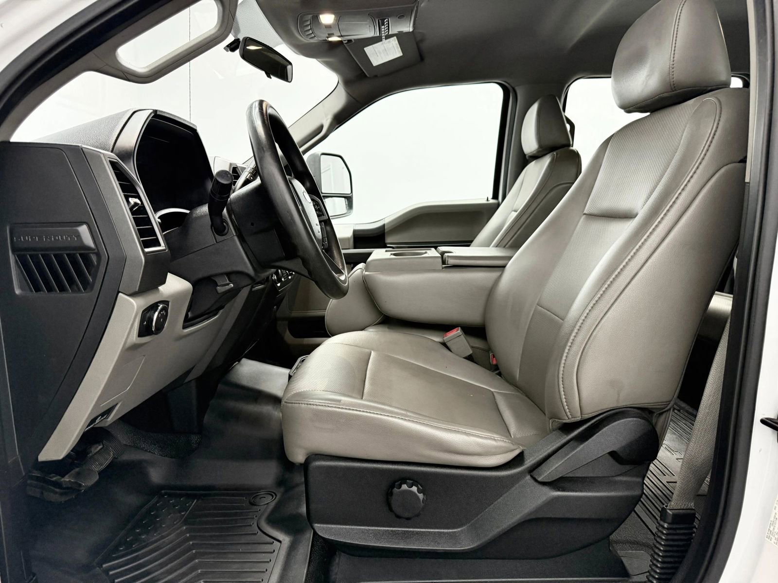 Used 2019 Ford F250 XL w/ Power Equipment Group RWD image 10