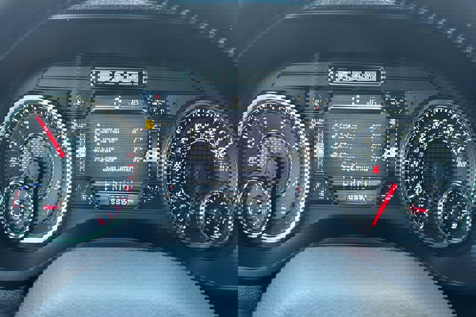 Used 2023 RAM 2500 Laramie image 25