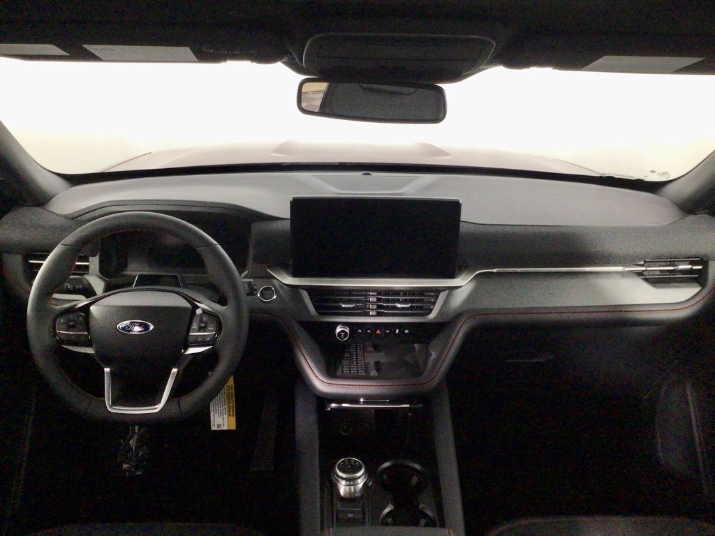 New 2025 Ford Explorer ST-Line w/ Premium Package image 28