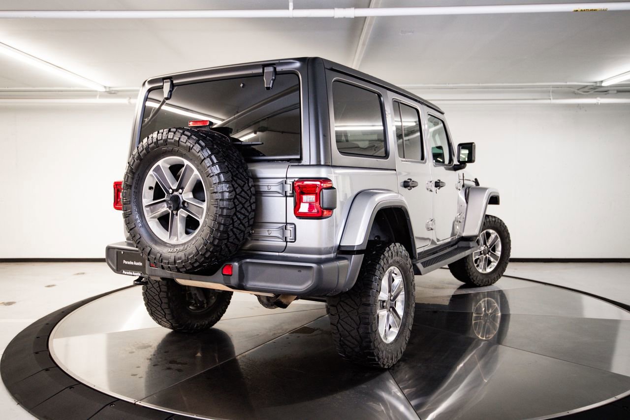 Used 2020 Jeep Wrangler Unlimited Sahara AWD/4WD image 7