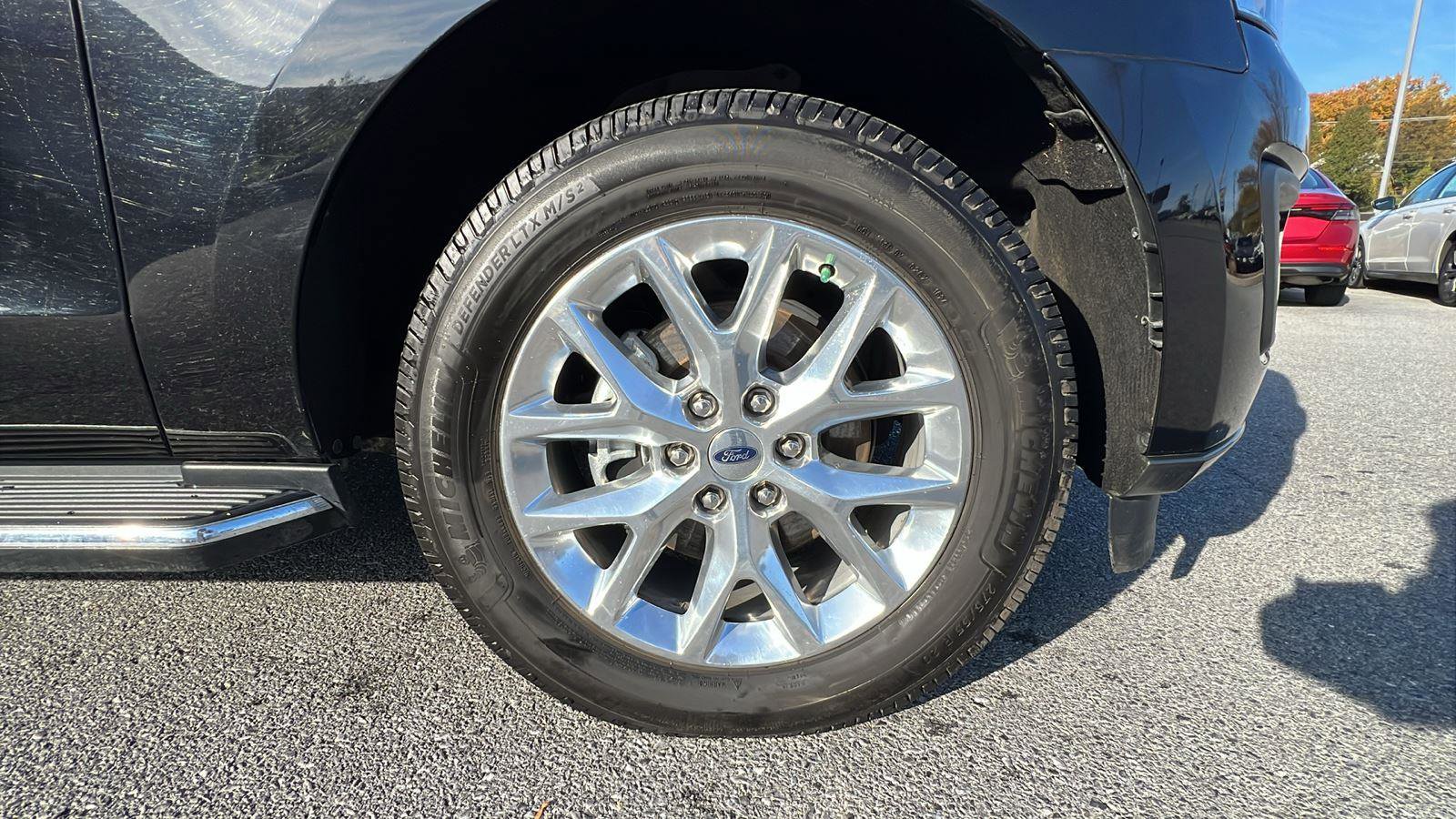 Used 2021 Ford Expedition XLT image 11