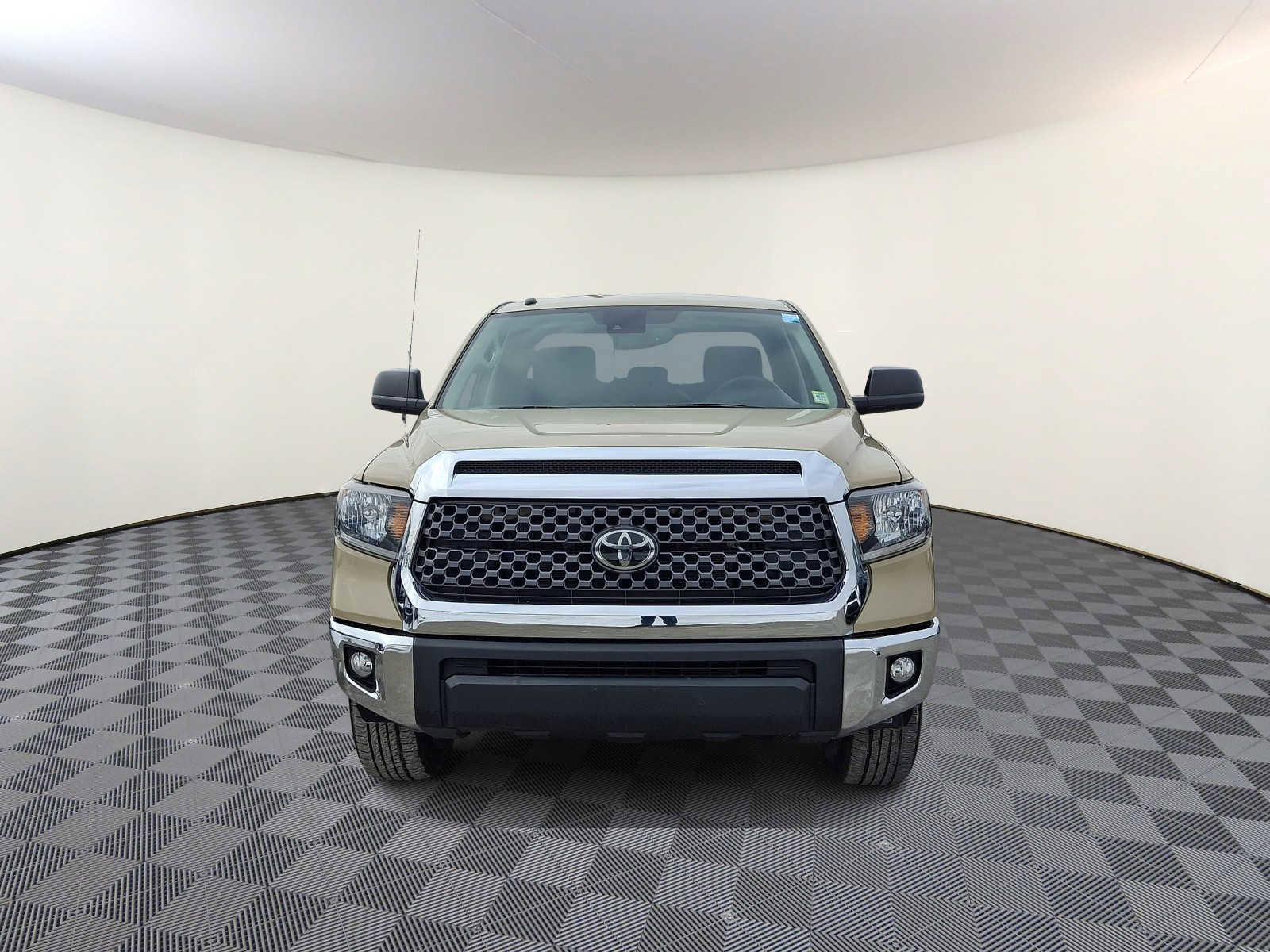 Certified 2019 Toyota Tundra SR5 image 3