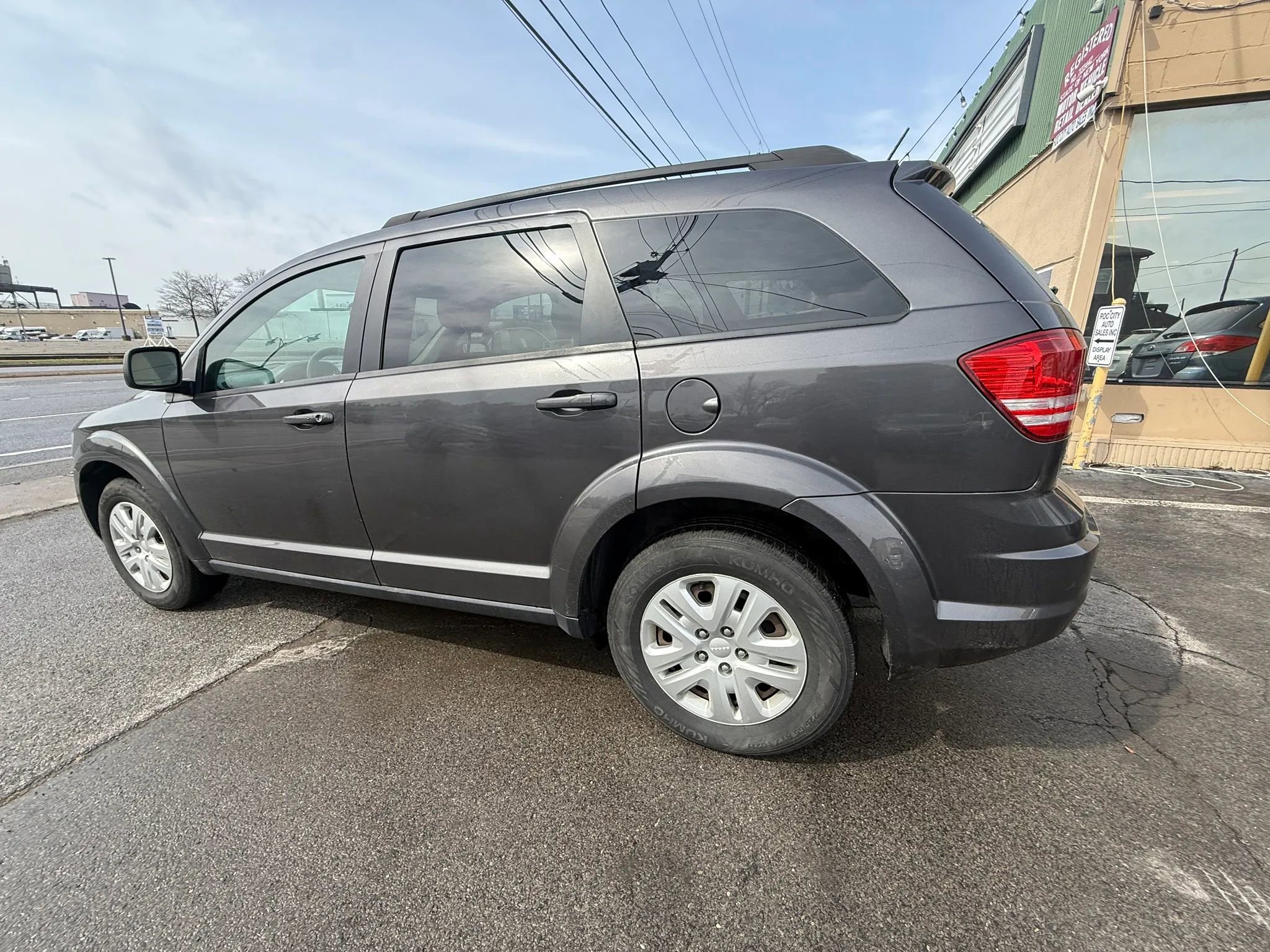Used 2018 Dodge Journey SE image 8