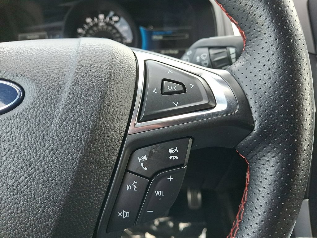 Certified 2022 Ford Edge ST-Line AWD/4WD image 22