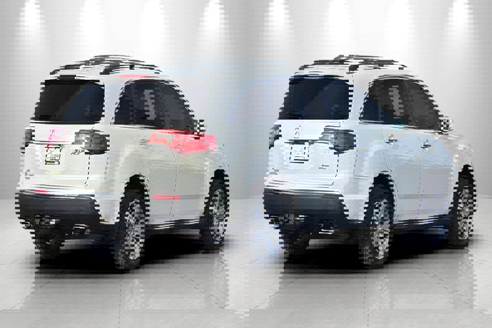 Used 2013 Acura MDX w/ Technology & Entertainment image 2