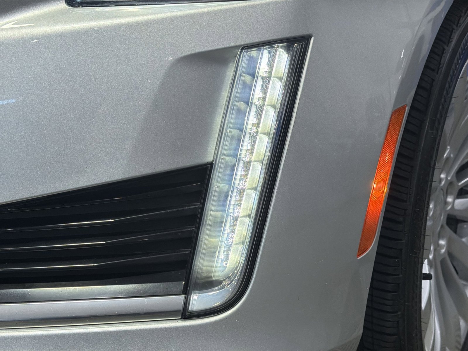 Used 2019 Cadillac CTS Luxury RWD image 14