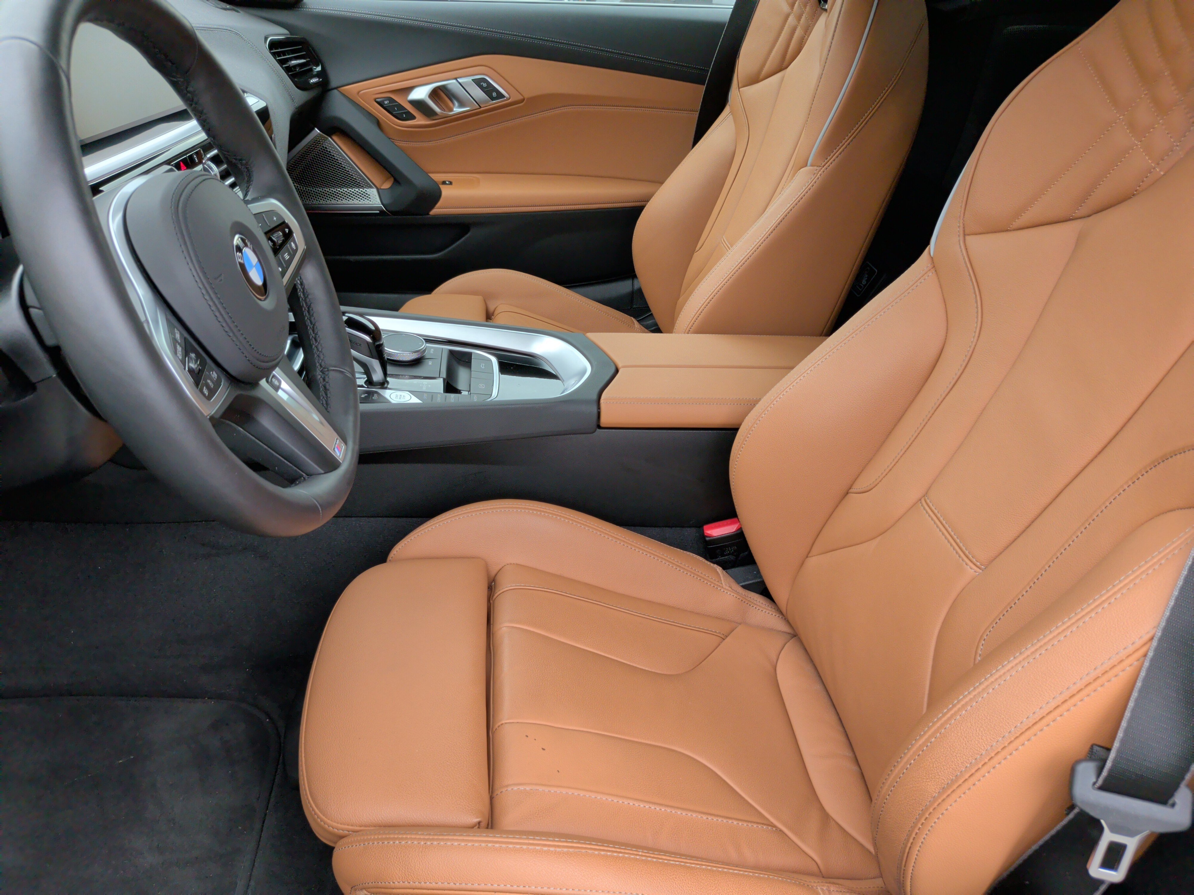 Certified 2026 BMW Z4 M40i w/ Premium Package image 26