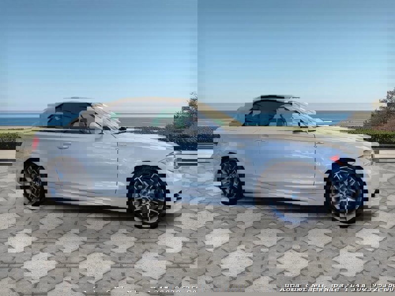 Used 2013 BMW 135i Convertible image 2