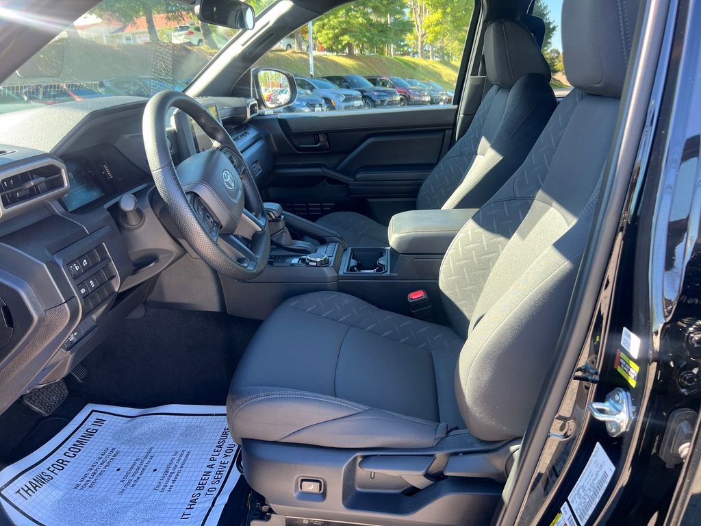 Used 2025 Toyota Tacoma SR image 9