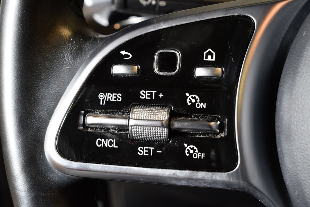 Used 2021 Mercedes-Benz A 220 4MATIC w/ Premium Package image 21