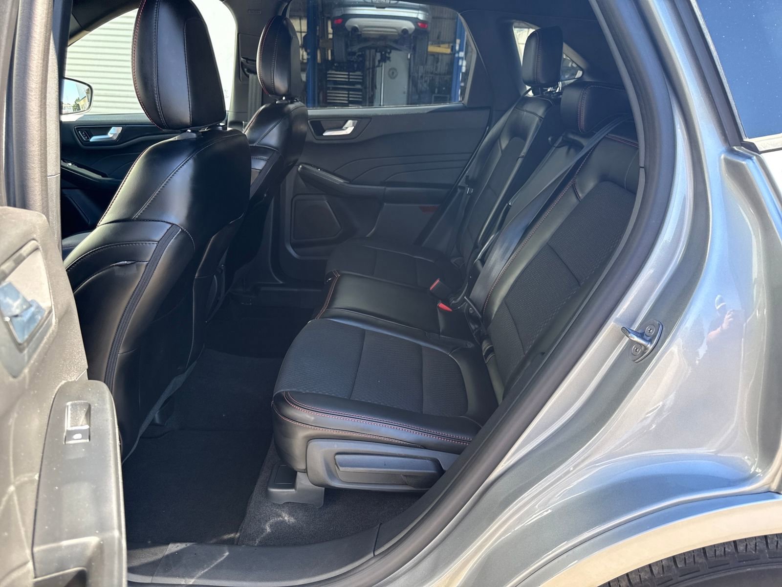 Used 2024 Ford Escape ST-Line w/ Tech Pack #1 image 25