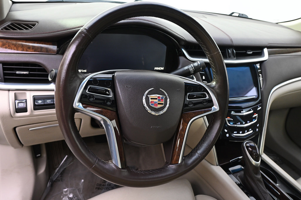 Used 2013 Cadillac XTS Premium AWD/4WD image 12