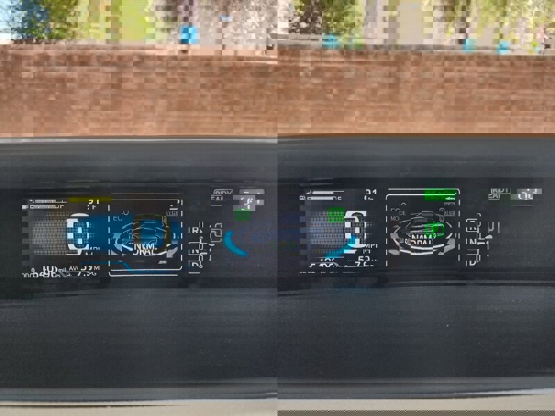 Used 2017 Toyota Prius Two FWD image 40