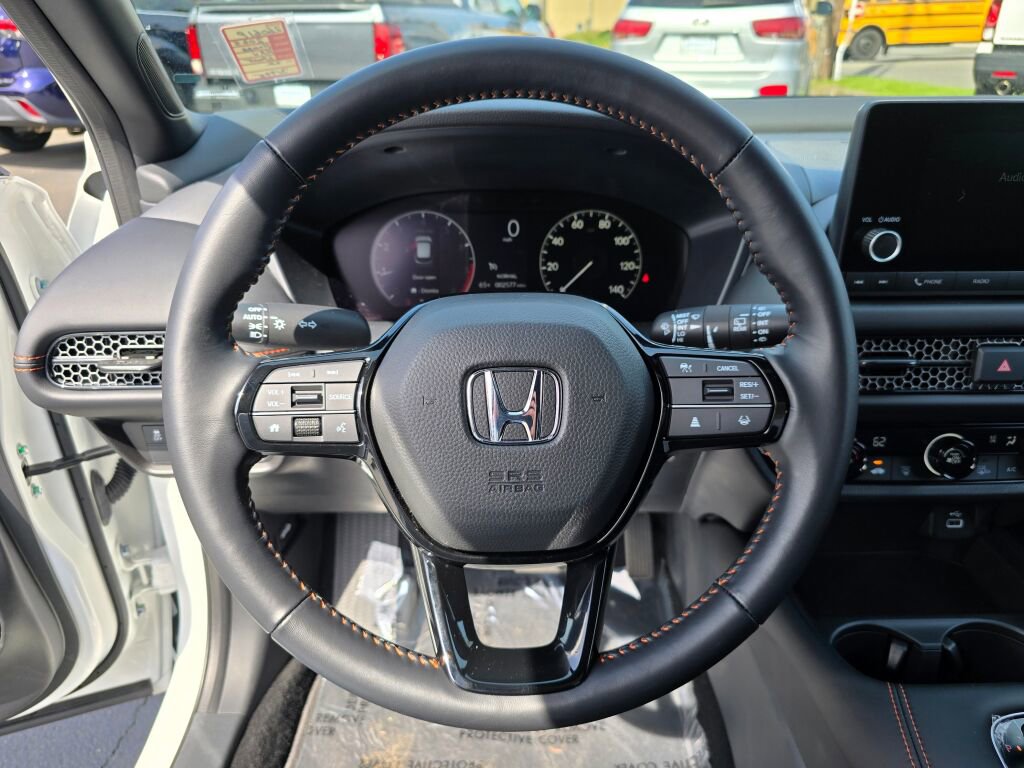 Certified 2025 Honda HR-V Sport image 18