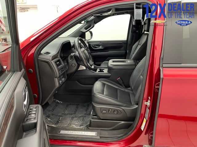 Certified 2021 Chevrolet Tahoe Z71 w/ Luxury Package AWD/4WD image 7
