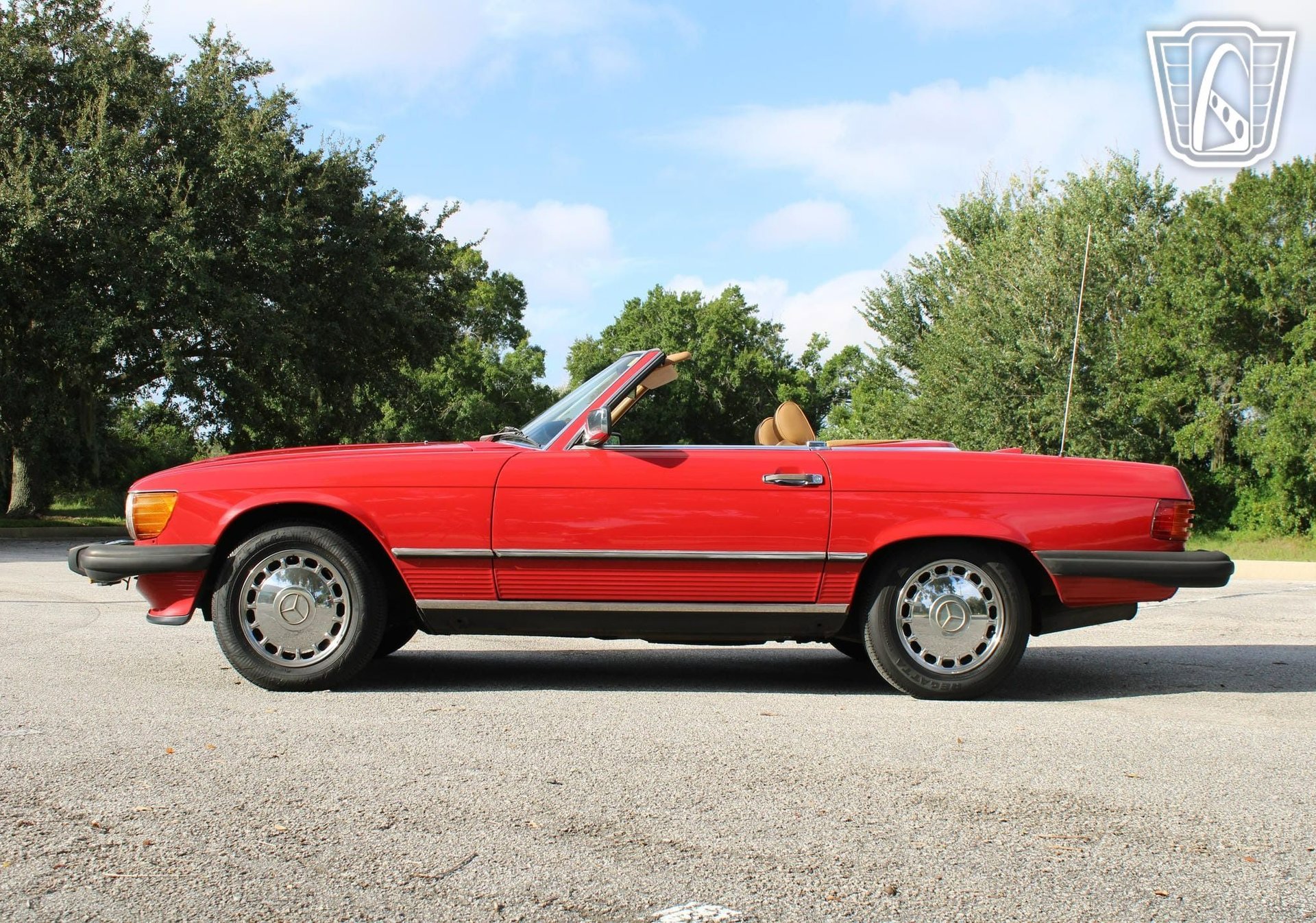 Used 1987 Mercedes-Benz 560 SL image 19