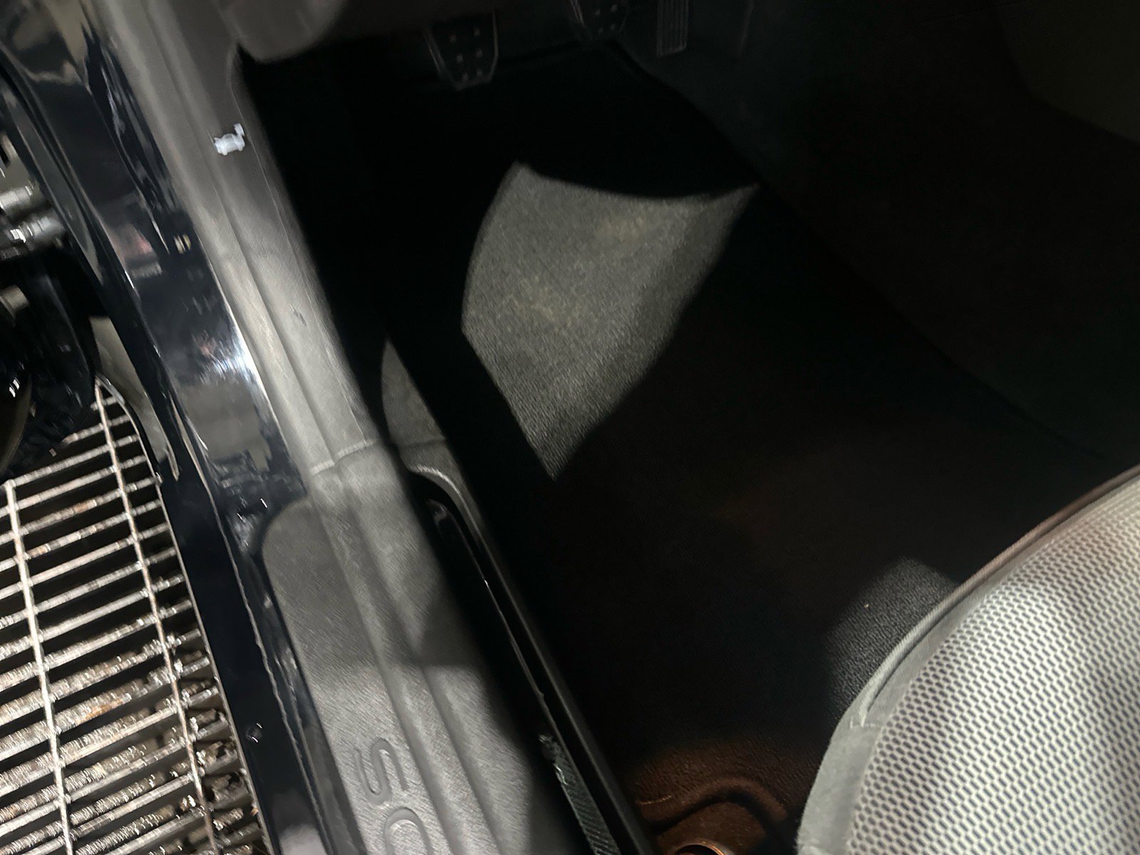 Used 2007 Pontiac Solstice Convertible w/ Convenience Package image 20