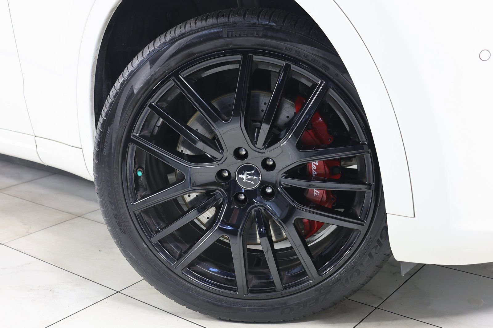 Used 2021 Maserati Levante GTS image 14