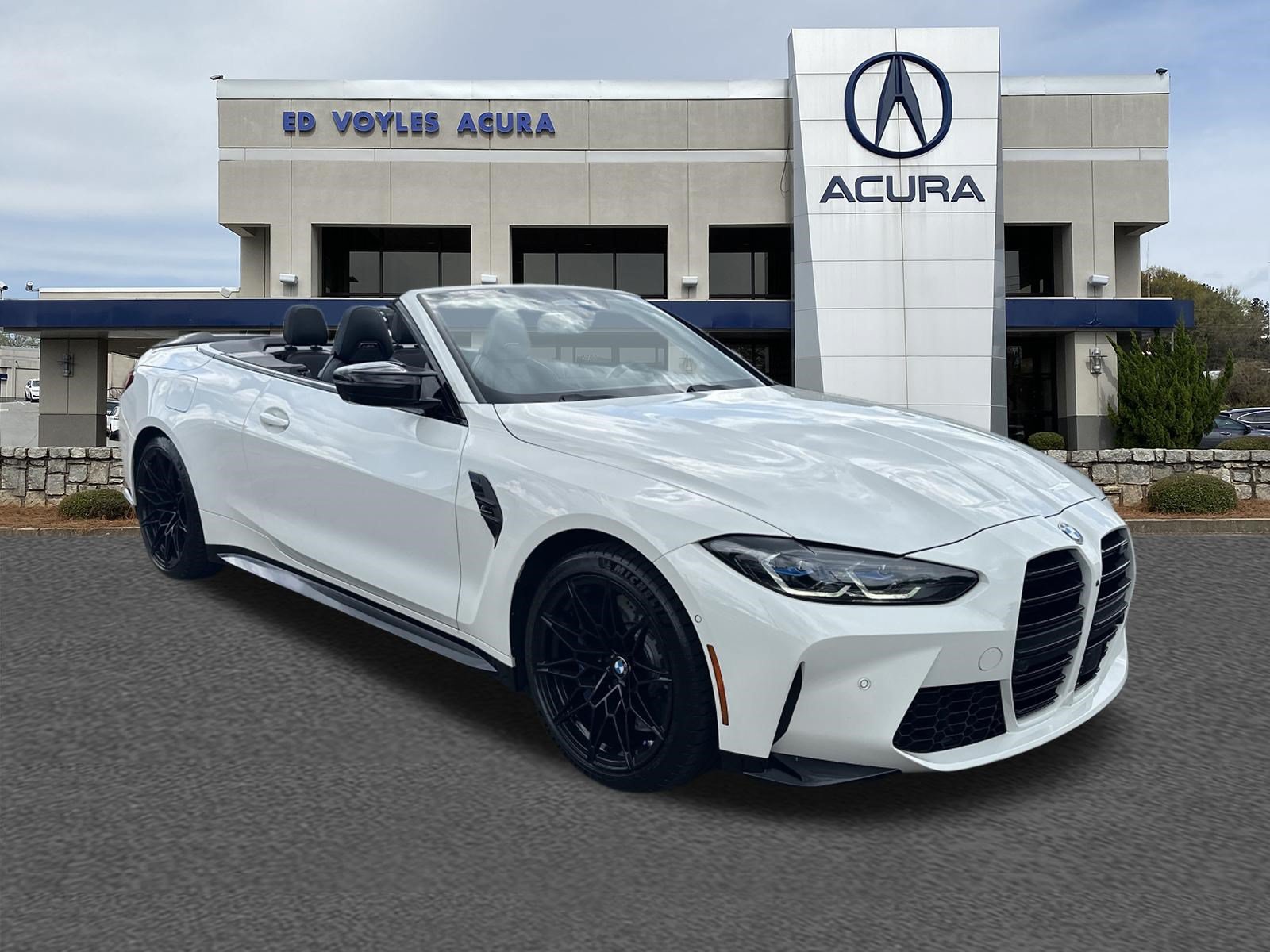 Used 2024 BMW M4 xDrive Competition AWD/4WD image 3