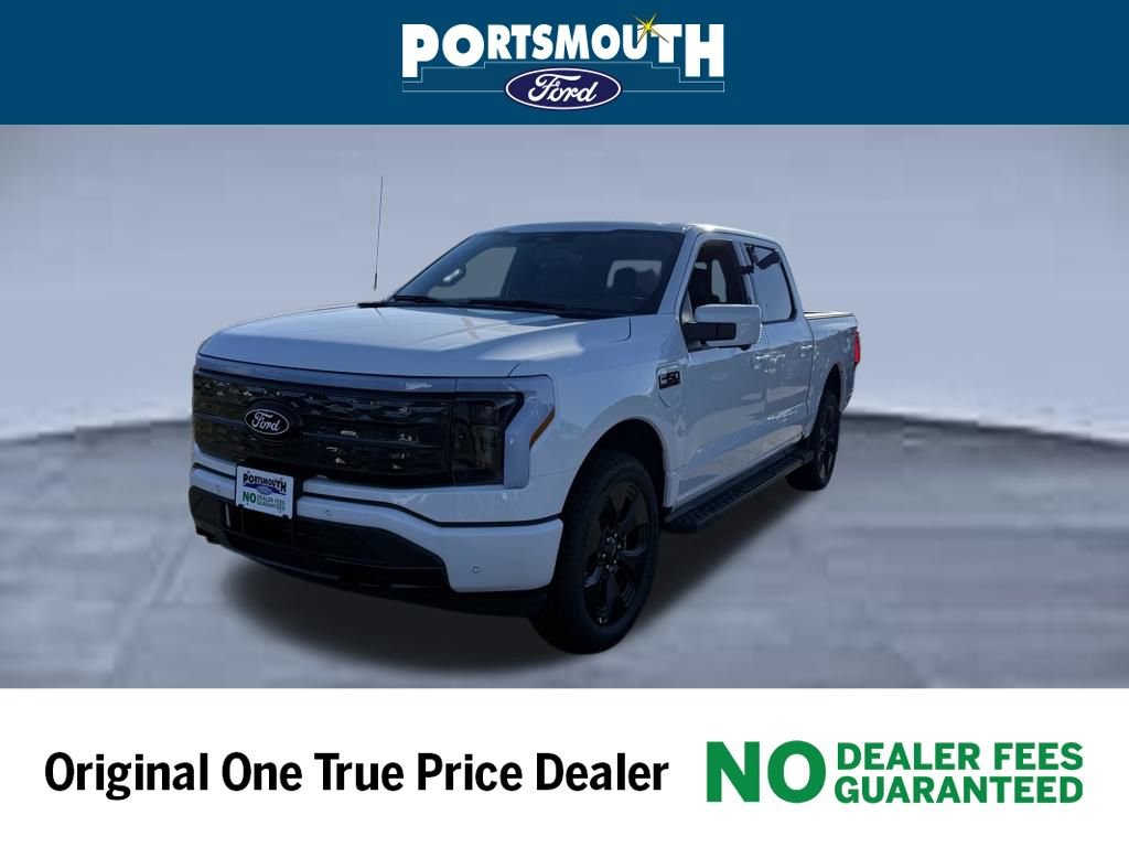 New 2025 Ford F150 Lightning Platinum w/ Dark Elements Package image 19