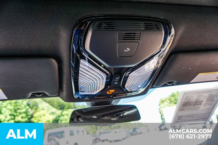 Used 2024 BMW M440i Coupe w/ Premium Package RWD image 34
