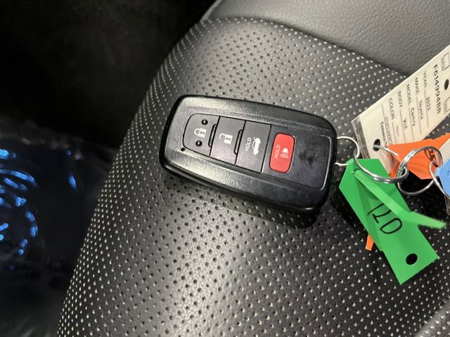 Used 2023 Toyota Camry XLE image 27