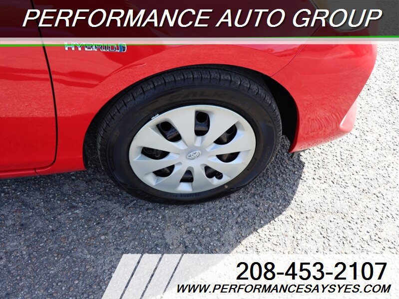 Used 2013 Toyota Prius C Two FWD image 14