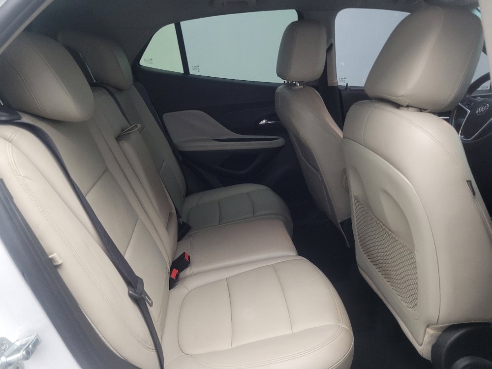 Used 2018 Buick Encore Essence w/ Experience Buick Package FWD image 19
