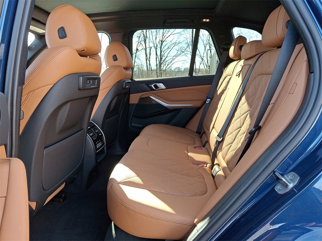 Certified 2023 BMW X5 xDrive40i w/ M Sport Package image 13