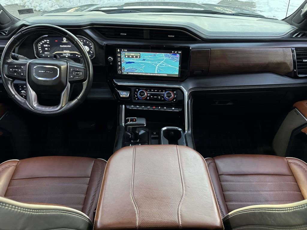 Used 2023 GMC Sierra 1500 Denali Ultimate image 3