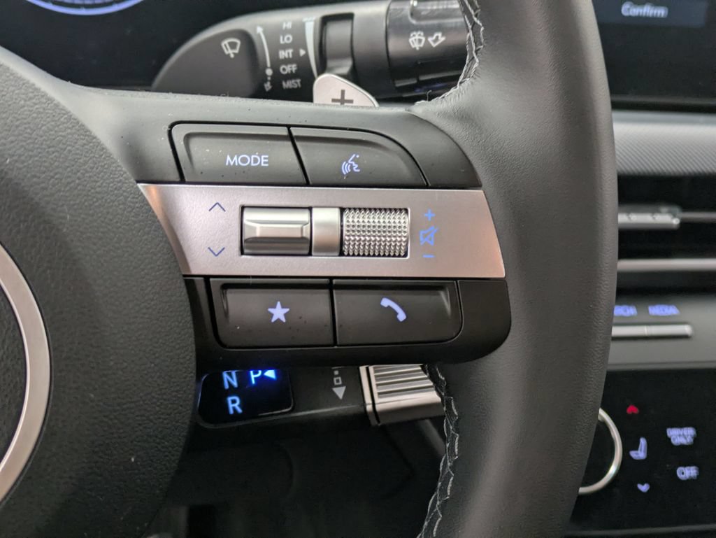 Certified 2024 Hyundai Sonata SEL FWD image 17