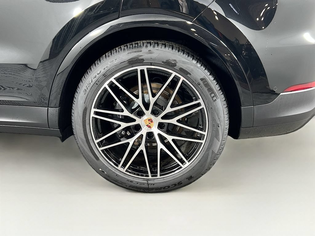 New 2026 Porsche Cayenne E-Hybrid AWD/4WD image 33