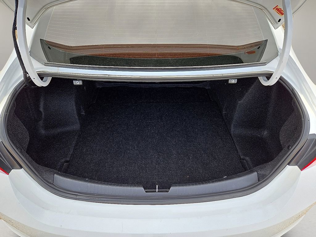 Used 2020 Chevrolet Malibu LS w/ Driver Confidence Package II image 14