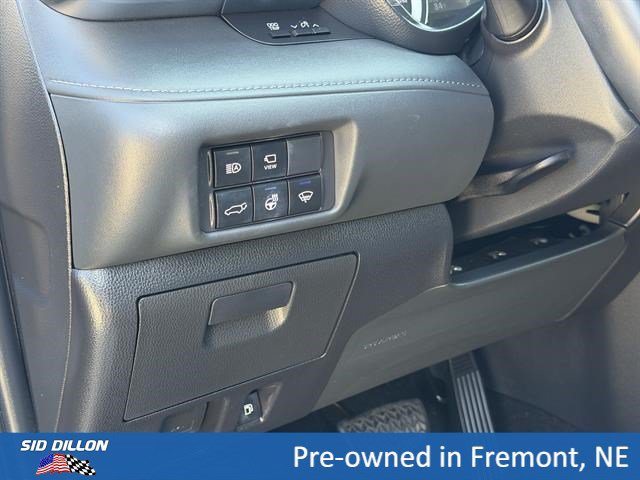 Used 2022 Toyota Highlander Platinum AWD/4WD image 13
