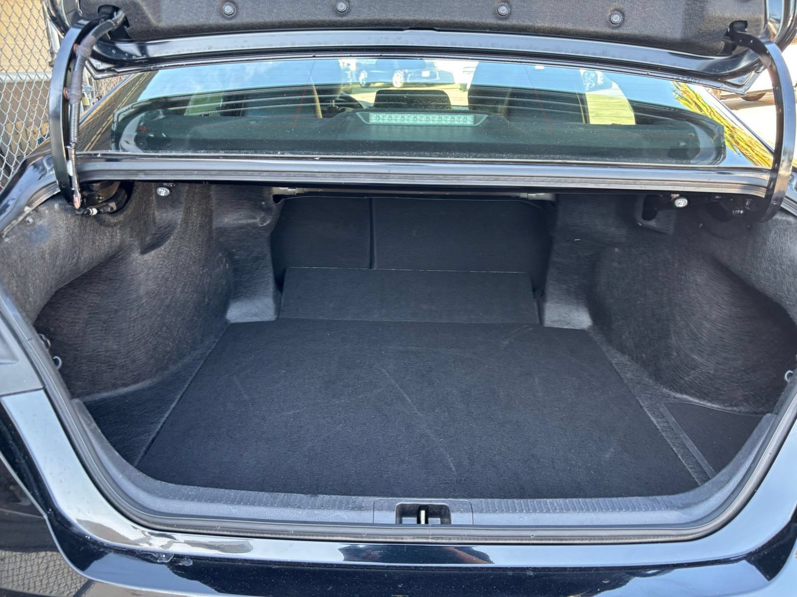 Used 2025 Toyota Camry SE FWD image 30