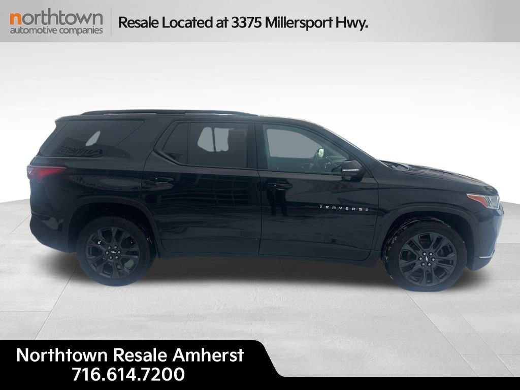 Used 2019 Chevrolet Traverse RS image 2