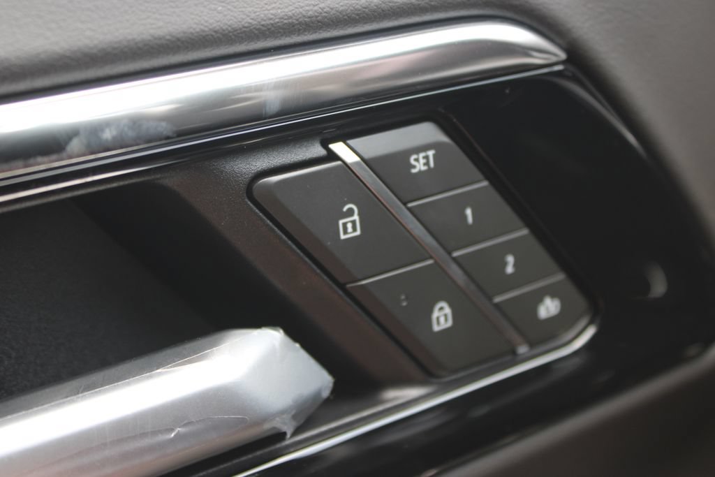 New 2026 Chevrolet Tahoe High Country AWD/4WD image 51