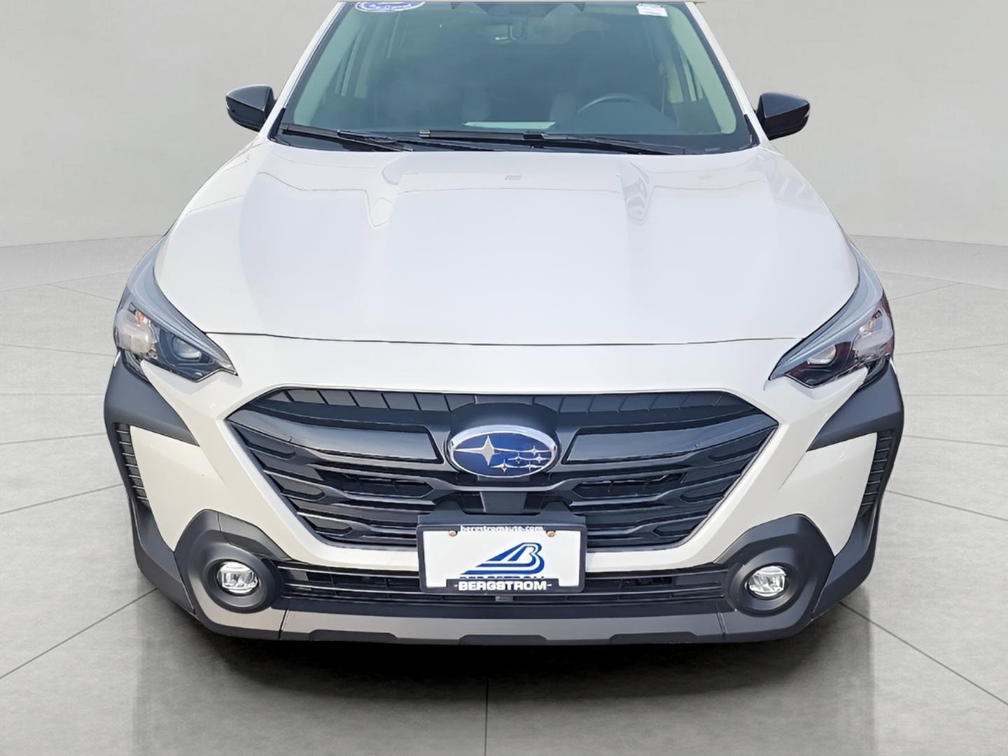 Used 2025 Subaru Outback Onyx Edition image 3