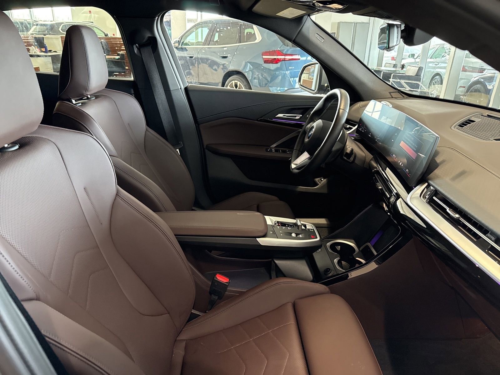 Used 2025 BMW X2 xDrive28i w/ Convenience Package image 33