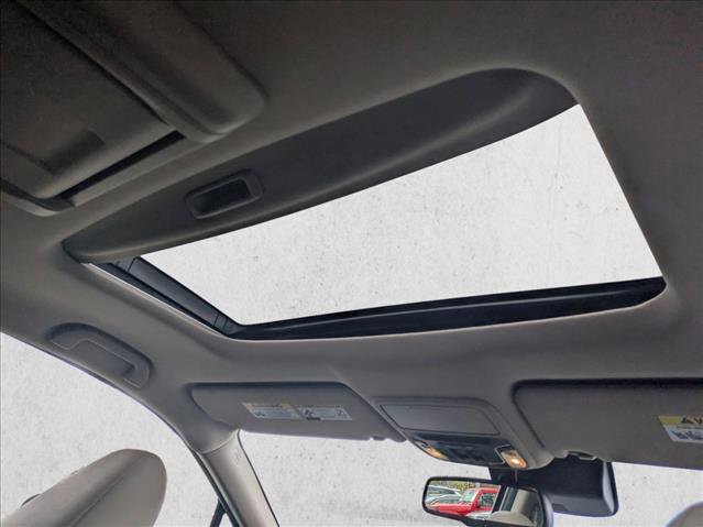 Used 2016 Honda Pilot Elite image 21