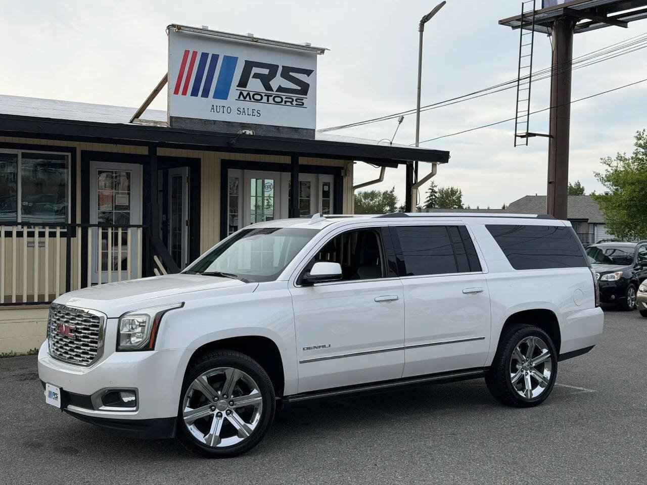 Used 2019 GMC Yukon XL Denali w/ Open Road Package