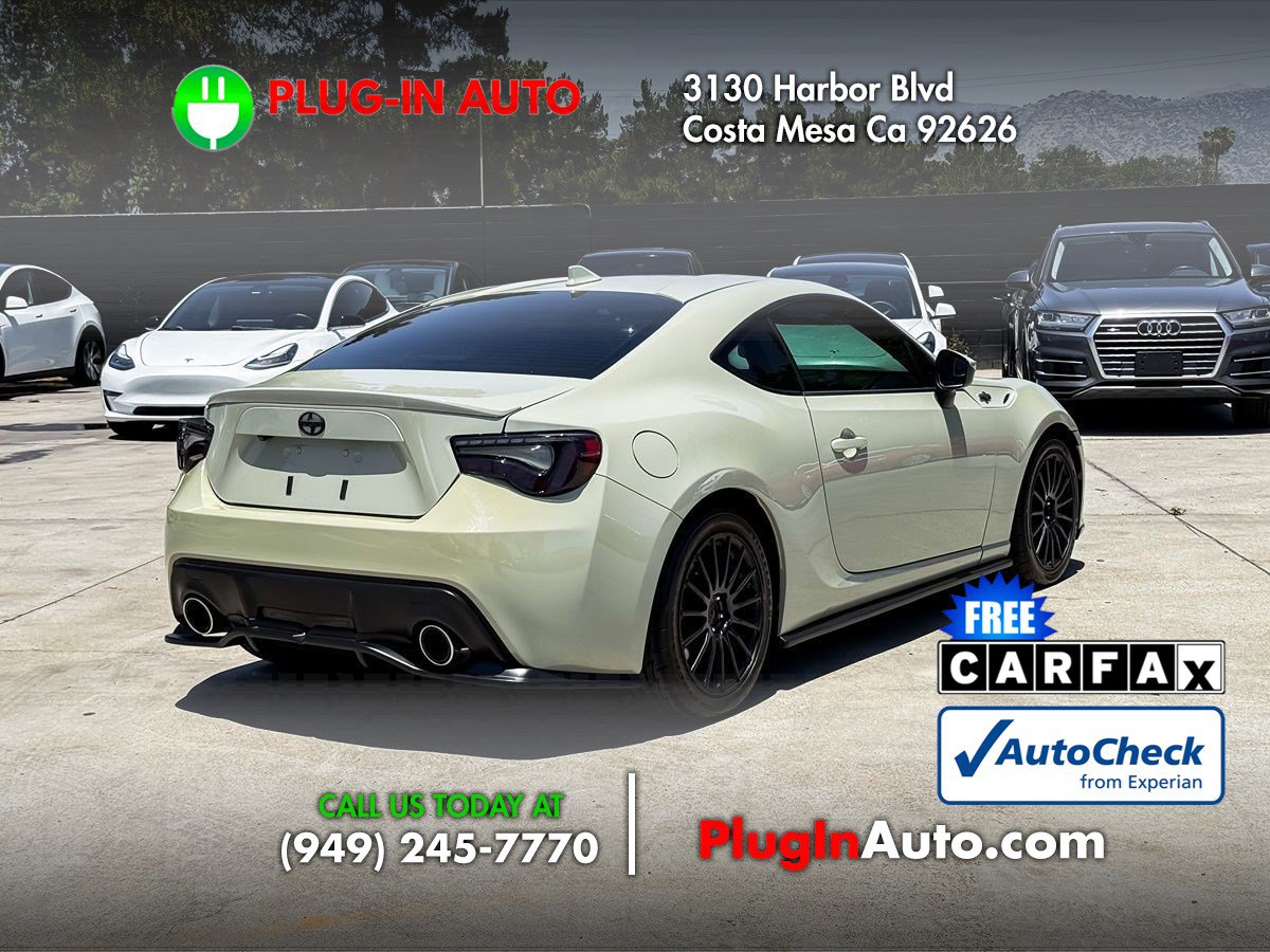 Used 2016 Scion FR-S RWD image 5