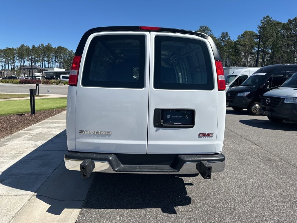 Used 2023 GMC Savana 2500 w/ Driver Convenience Package image 6