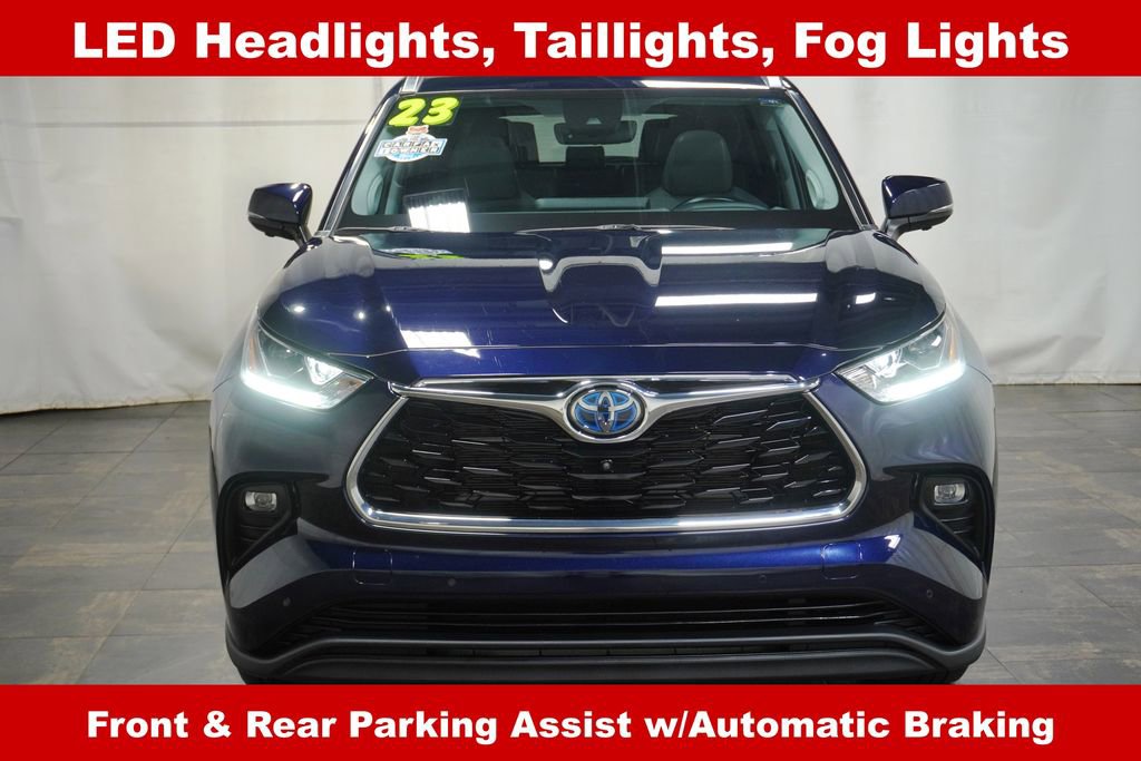 Used 2023 Toyota Highlander Limited FWD image 10