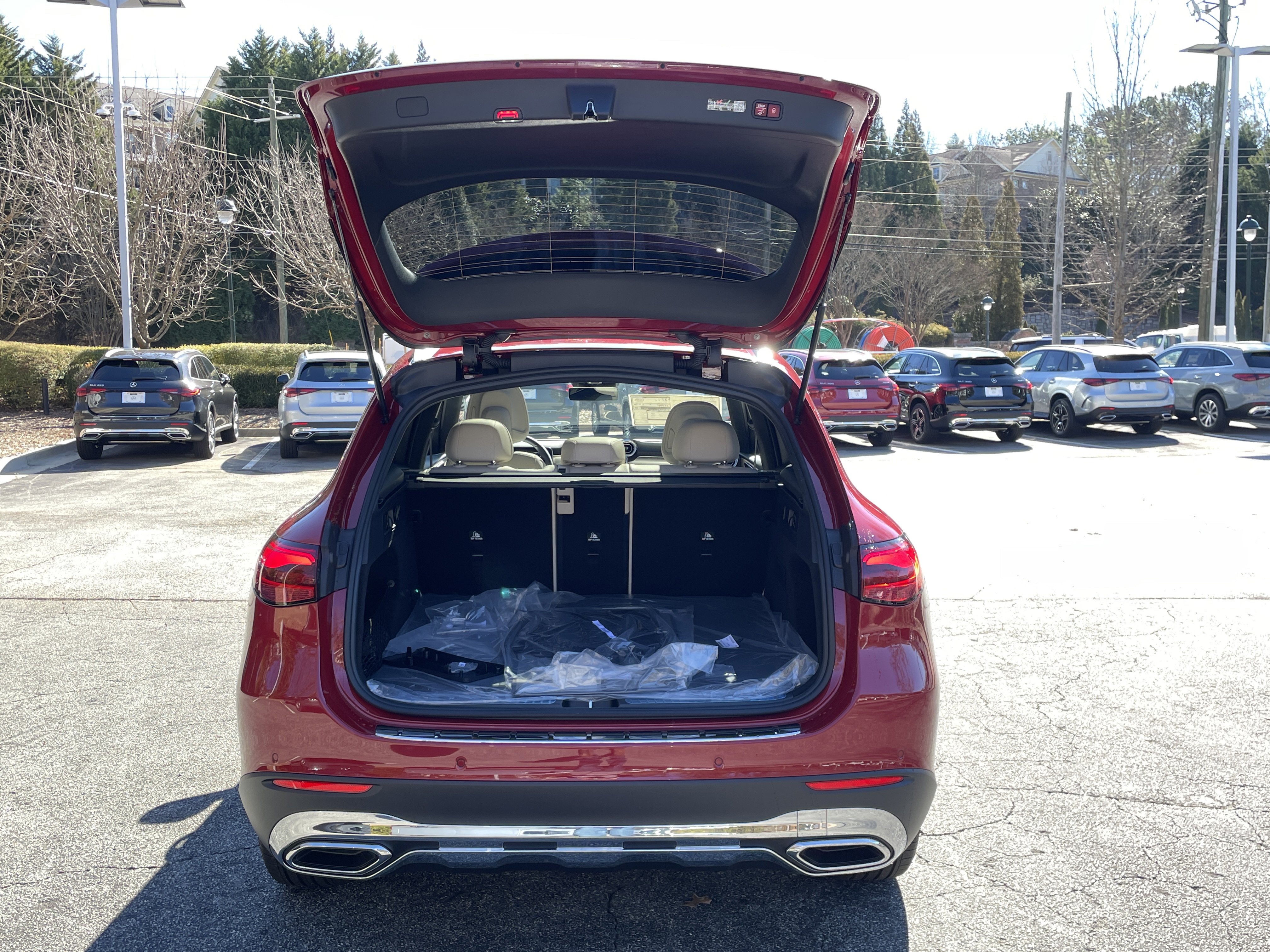 New 2026 Mercedes-Benz GLC 300 image 8